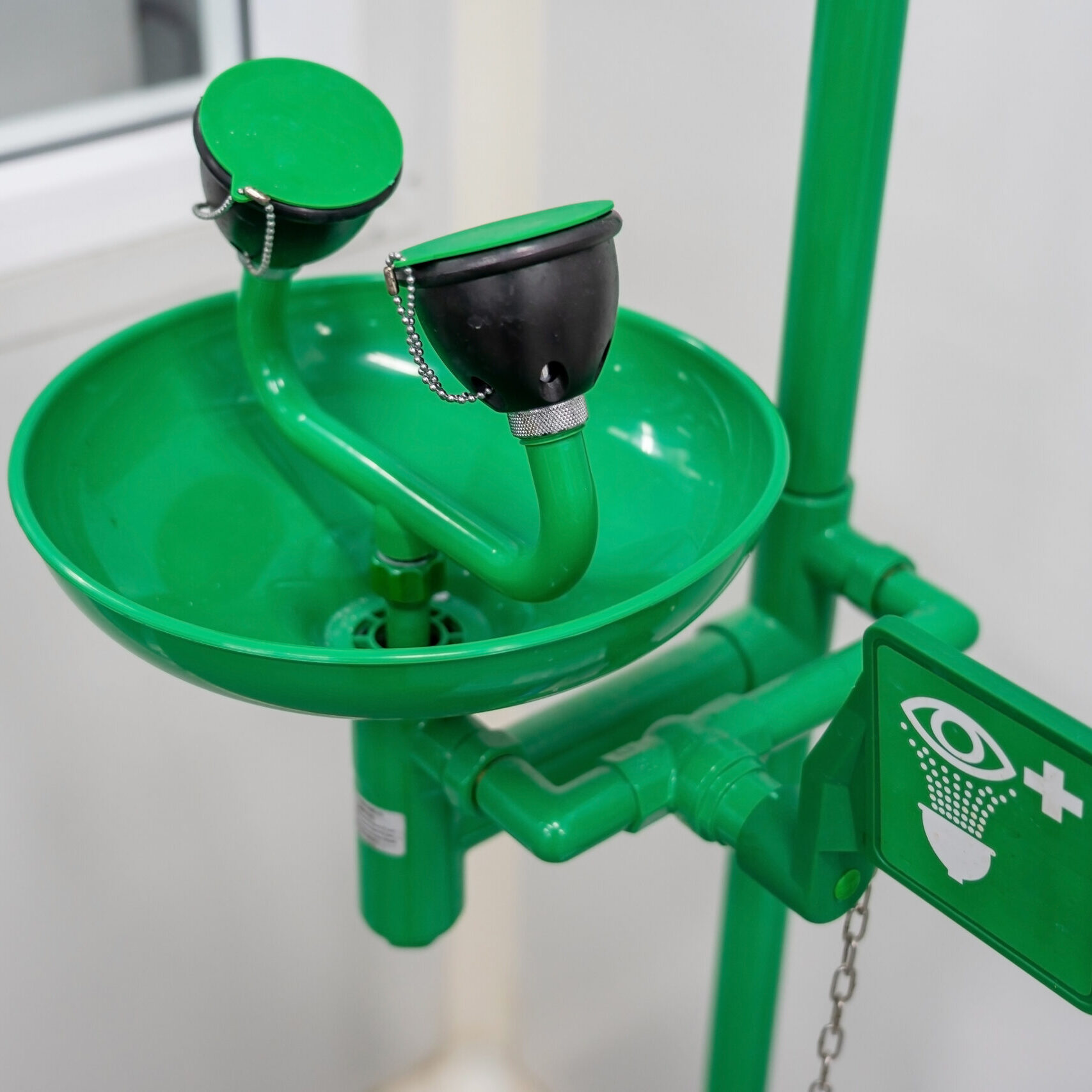 Symbol of Eye wash and Emergency eye washing unit for chemical accident